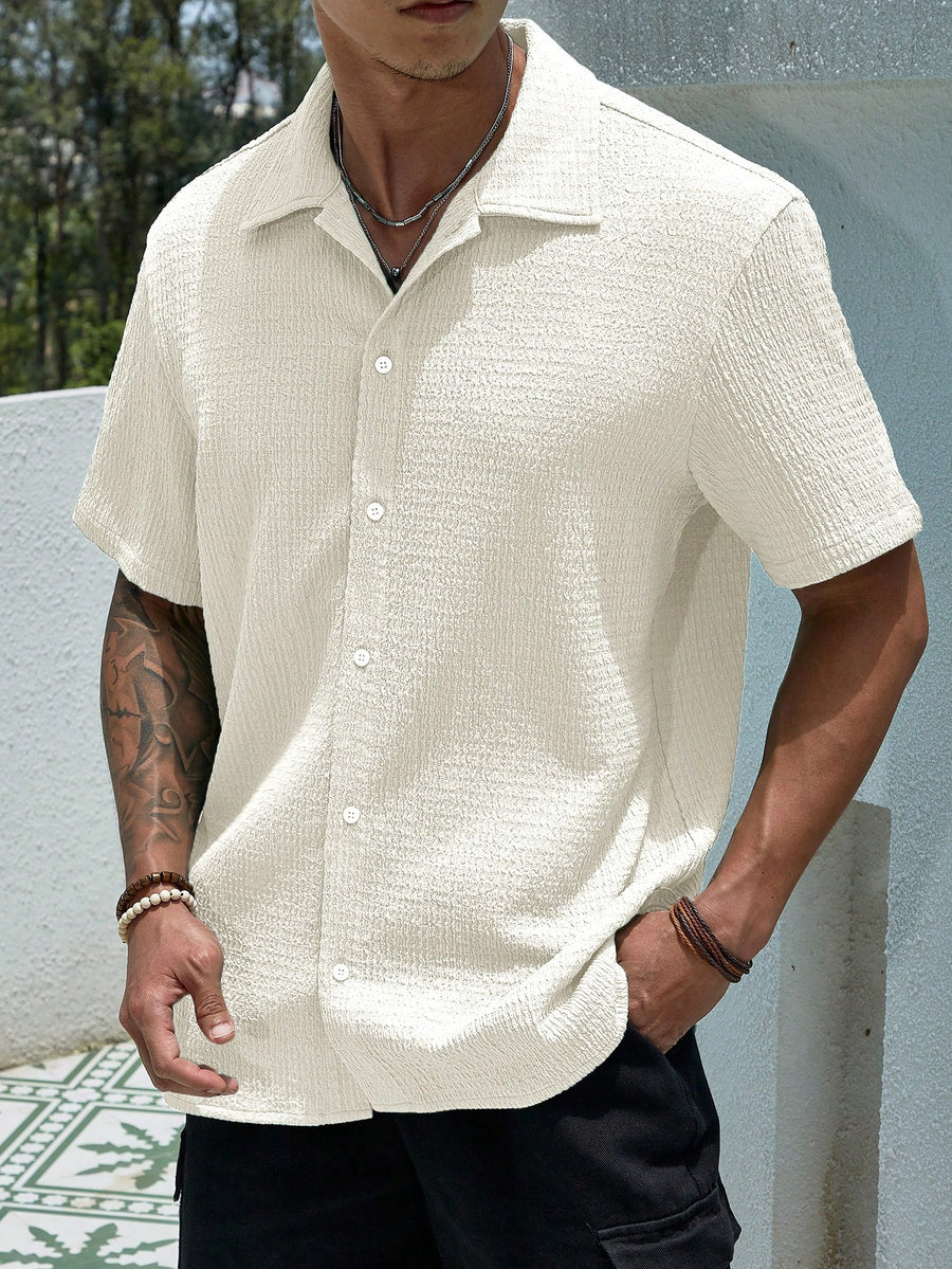 Manfinity RSRT Loose Fit Men's Solid Color Button-Up Short Sleeve Casual Shirt, Holiday